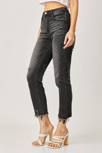 HIGH RISE FRAYED HEM JEANS