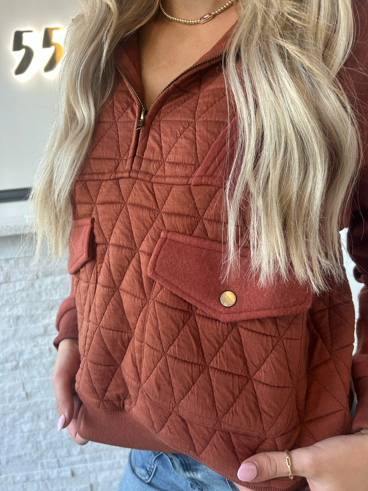 QUILTED HALF ZIP PULLOVER