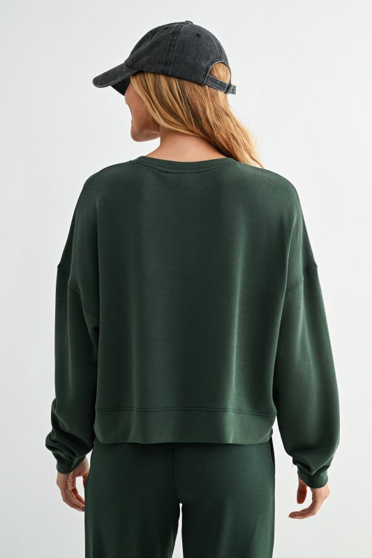 DROP SHOULDER SWEATER