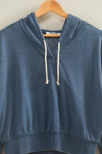 DRAWSTRING LONG SLEEVE HOODIE