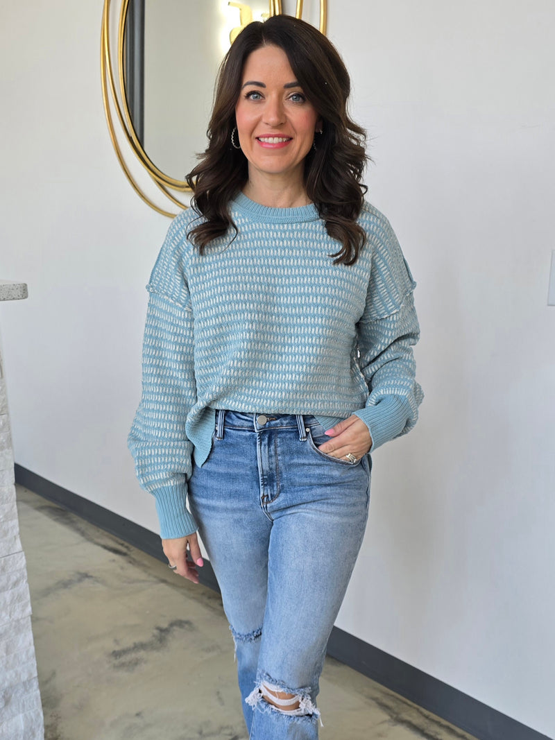 TWO TONE KNIT SWEATER