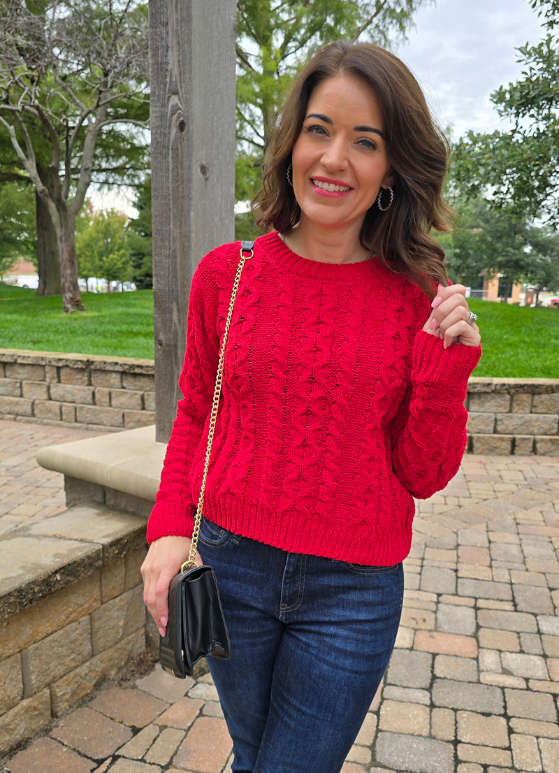 CABLE KNIT SWEATER