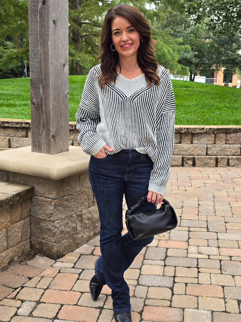 CASUAL STRIPED SWEATER