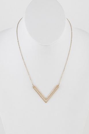 GOLD V SHAPED PENDANT NECKLACE